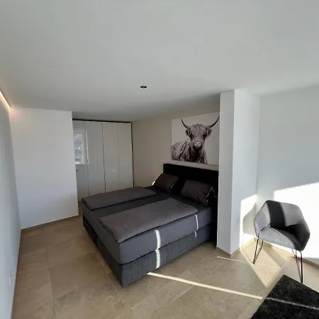 Villa Stilvolle Schlafzimmer In Vorarlberg *