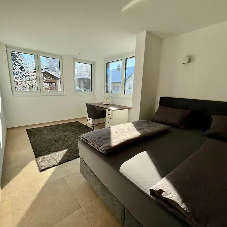 Villa Stilvolle Schlafzimmer In Vorarlberg Koblach